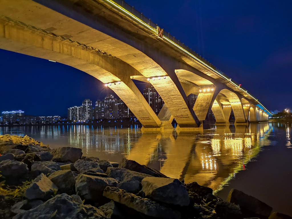 尤溪洲大桥夜景