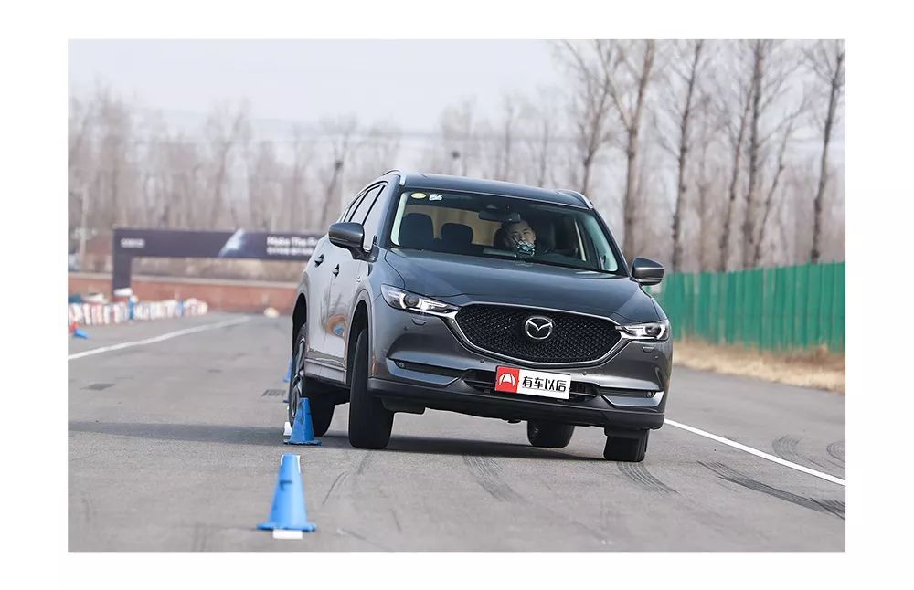 三位汽车编辑技能PK，这款车成了逆转战局的关键