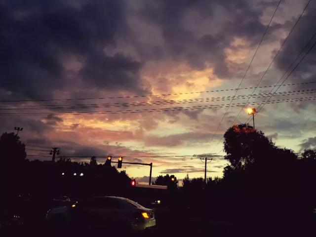 【故事】被啃老的父母,73岁仍在工地搬砖