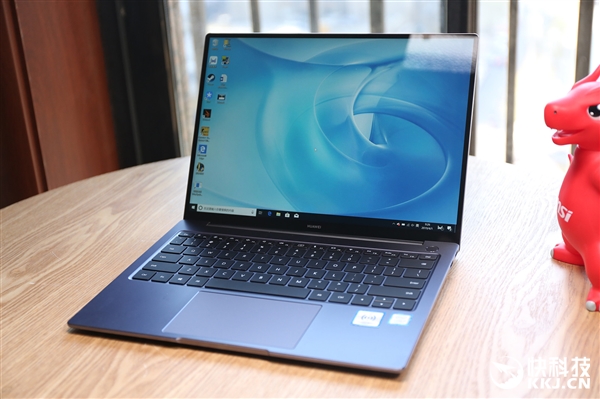 3:2 2K屏+轻薄长续航！华为MateBook 14图赏