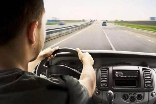 日系车就一定比德系车更飘吗？