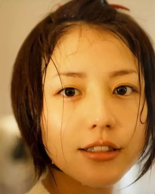 看完这个岛国女神，想跟她谈恋爱。
