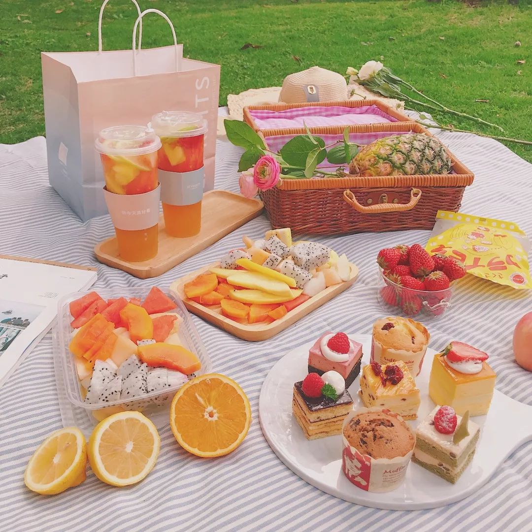野餐水果食物摄影图高清摄影大图-千库网