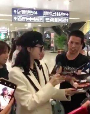 曾当众骚扰刘亦菲的猥琐男，又把景甜扑倒？网友关注的竟是女星胖了20斤的脸…