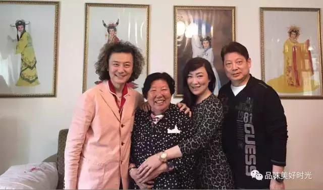 梅韵俊风 “吴氏青衣”神清骨俊 —— 记艺术大家吴汝俊的人生之梦