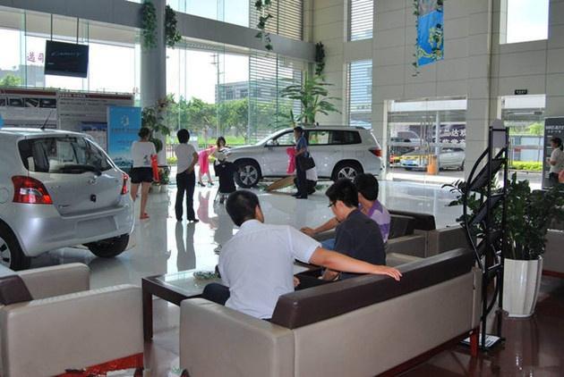 什么时候买车比较便宜？看看离职的4S店销售怎么说