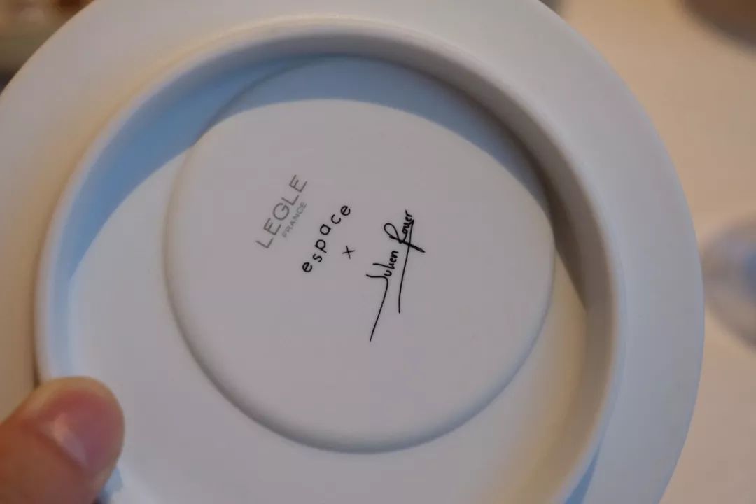 路边摊尝遍米其林!在这座被忽略的美食之城,48小时吃到撑…