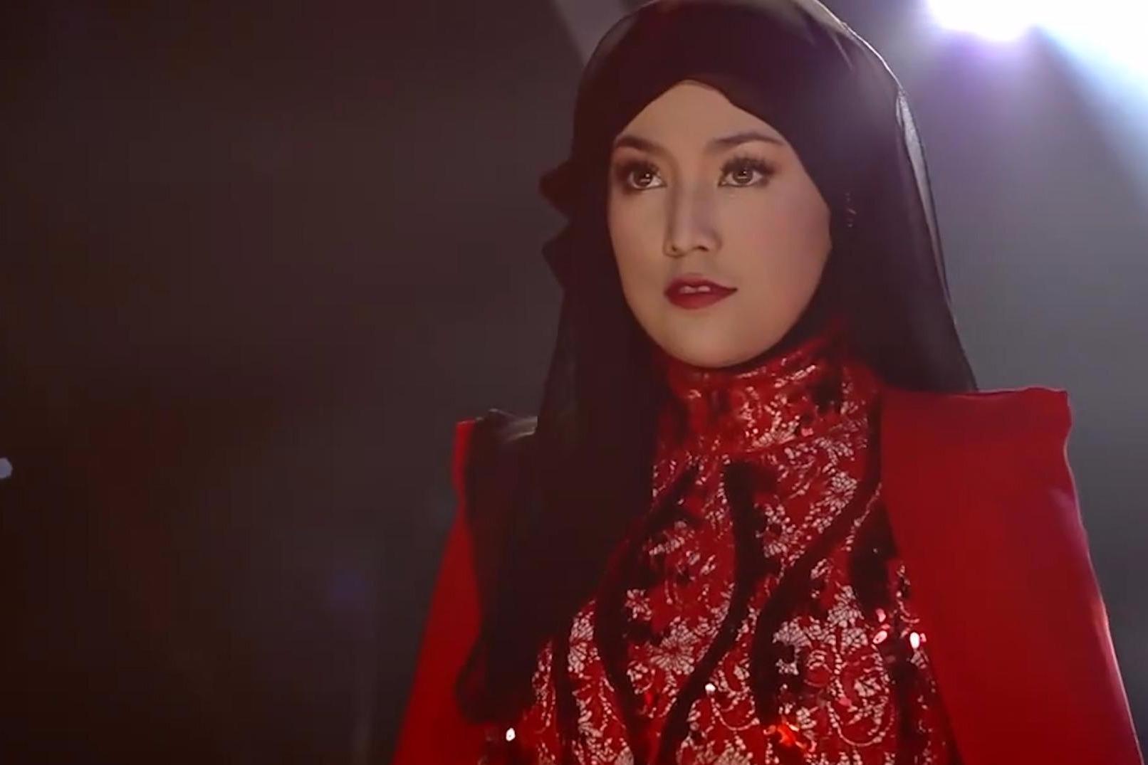 马来西亚女歌手茜拉翻唱《想你的夜》,改编的版本比原唱更有味道