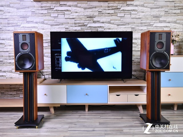 颠覆传统有源音箱 惠威新旗舰M5A书架音箱评测