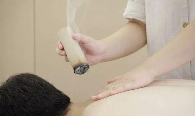 艾灸黑科技 左点小艾2代智能艾灸盒体验