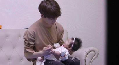 44岁韩国女星嫁小18岁中国富二代，为生二胎做试管婴儿
