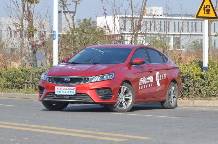 国人买车的几大“怪异”心理，每一样都真实清晰，你占几样？