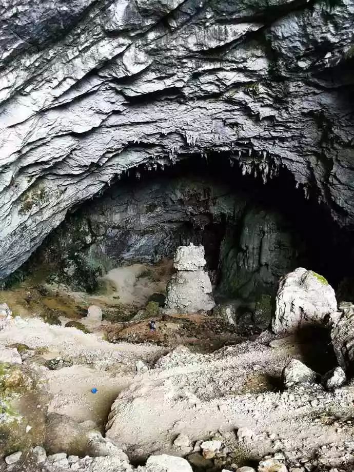 云南游3--峰岩洞《天下第一奇村》