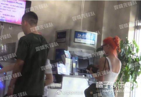 老婆哺乳期刚过、秀恩爱的综艺还没播…他俩就离了？