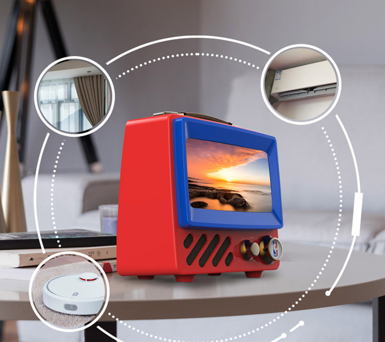 长虹旗下潮牌C&C推出复古元素7英寸迷你便携电视——潮TV