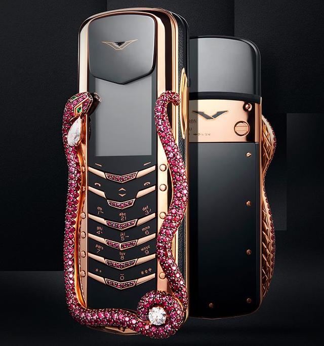 盘点!那些造型奇葩的手机!诺基亚在这方面真的可以称霸了