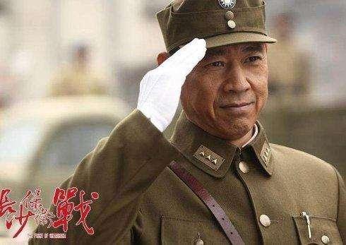 大明星敬军礼谁最标准?没想到竟是王宝强老师,与军队渊源颇深