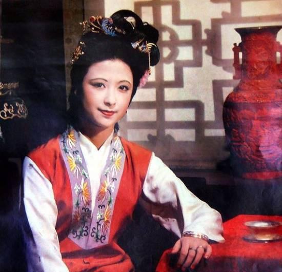 尤二姐:在豪门生存,脑子比美貌更有用
