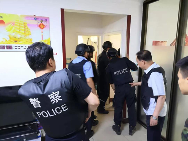 文章配图