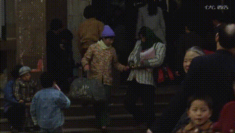 滚动新闻 正文  巩俐其实更适合克制的黑色幽默,而不是欢脱的搞笑.