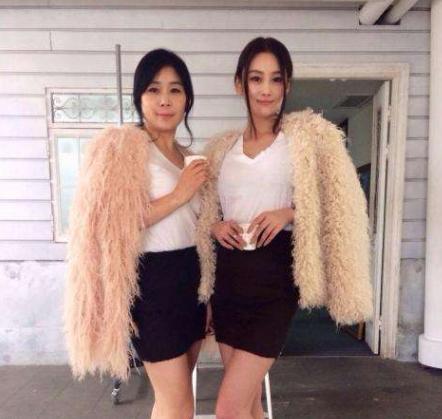 明星的神颜父母!女儿中学因颜值成名,爸爸好看得像韩剧男主