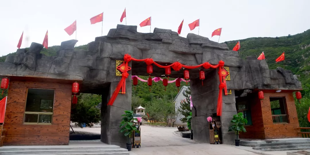 行程安排:乘车赴榆次长凝镇【云泉谷景区】,到达景区后,可自由体验