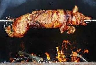 中世纪欧洲的的猪肉,烹饪手法简单,但出奇地美味!