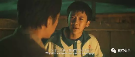 被冤枉坐牢被儿子误解，邓超这次太让人心疼了！