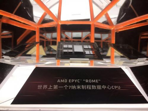 AMD发布全球首款7nm制程X86架构CPU和GPU