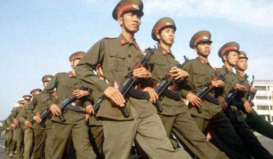 越南军队拥有120多万兵力,为何要进攻自己的西