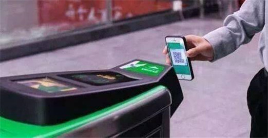 腾讯与港铁合作：未来将开通微信乘车码功能