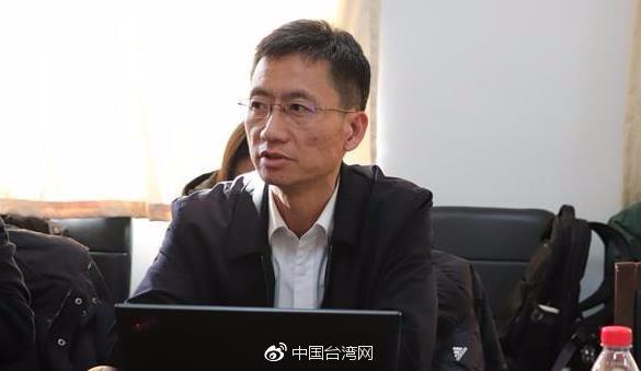 民主的困境：台湾民粹主义与第三势力的兴起