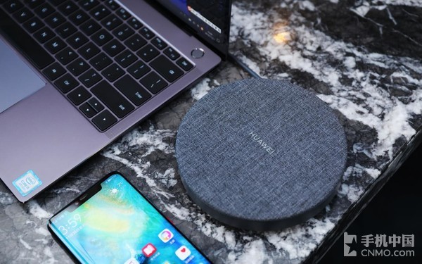 华为备咖存储体验:充电备份一次全搞定