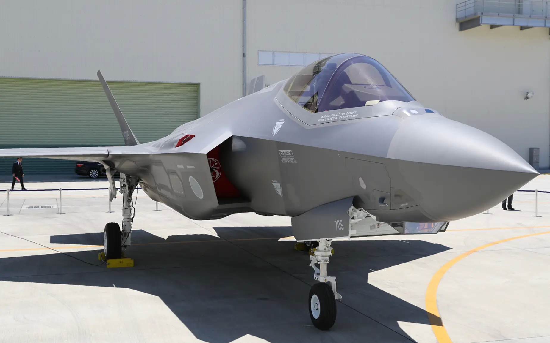 日本将从美国订购100架F-35战斗机
