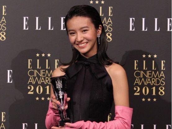 木村拓哉女儿被强捧！没演过戏就拿下电影类奖项，惹怒日本网友！