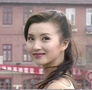 她长了一张“红颜祸水脸”，却让人只爱不恨！
