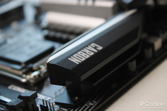 微星MPG Z390 GAMING PRO CARBON评测：疾速超跑