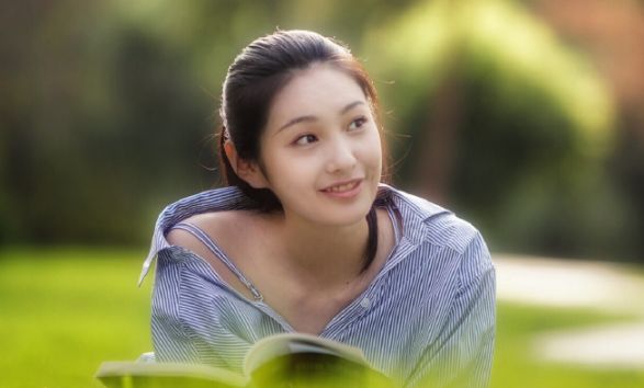 《芳华》中的十八线女配恋上超级富二代被指定演女一，孙怡No.2？