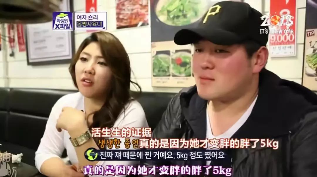 父亲21年与儿子坚持嘴对嘴亲，这么奇葩的事都有？
