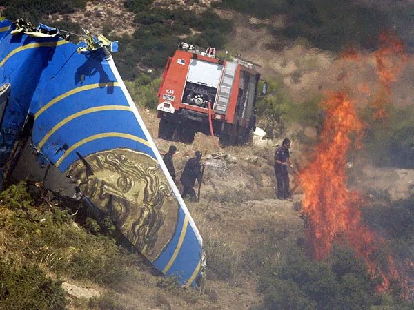 史上最离奇空难：飞机仍在飞，飞行员和乘客却已死亡