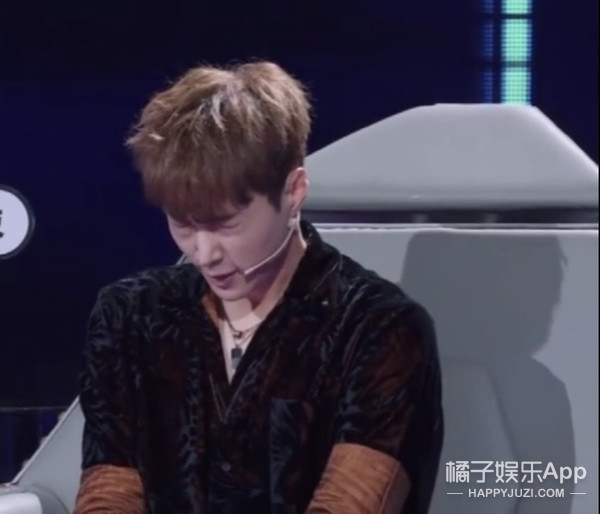 晚报|胡兵力挺胡歌疑似讽刺其他明星 张艺兴回应“被绑架”