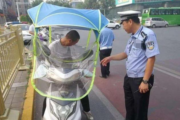 你的电动车有驾照吗？明年起正式实施，一共三个科目费用需335元