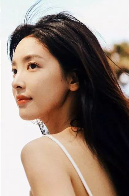 王思聪17任女友过往现状深扒,原来校长也是个痴情的人儿啊…