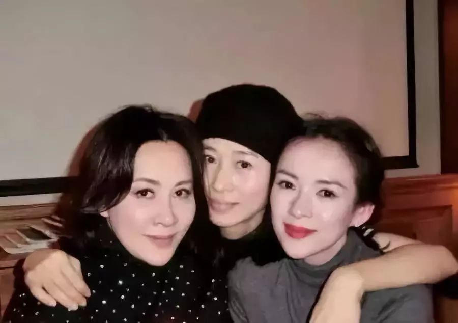 千万不要和直男聊口红