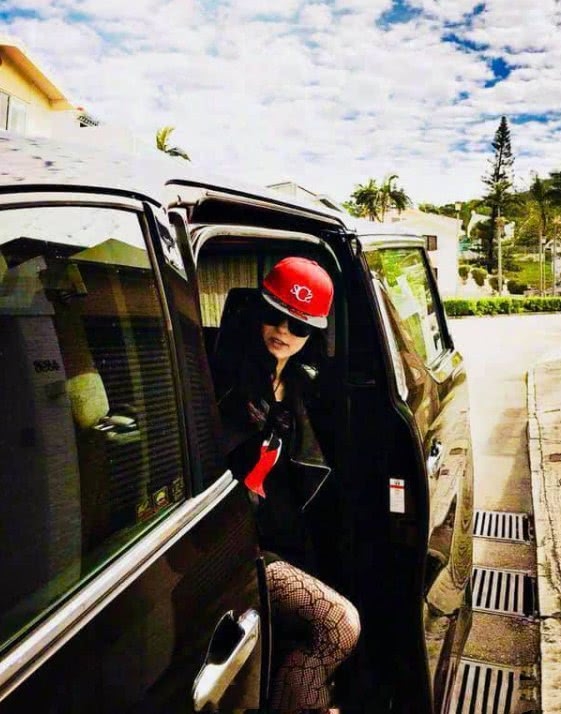 张柏芝产第渔网后首晒小说,穿照片情趣男生,身体罚丝袜憋灌肠三子尿黑色图片