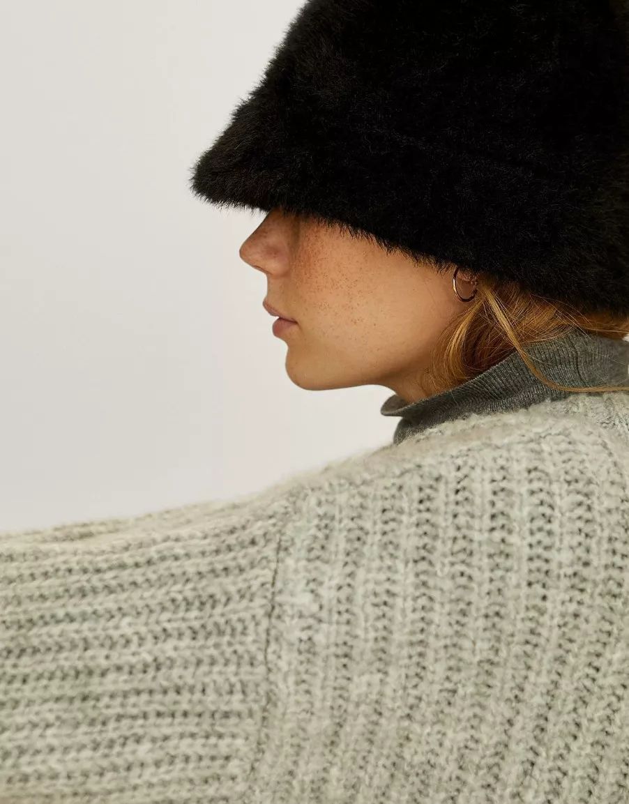 30件冬季必备毛绒绒单品，既能保持温度也能拥有风度！