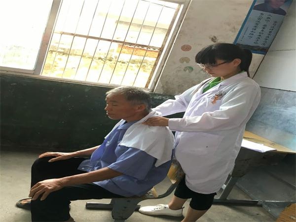 志愿者王雪燕个人事迹