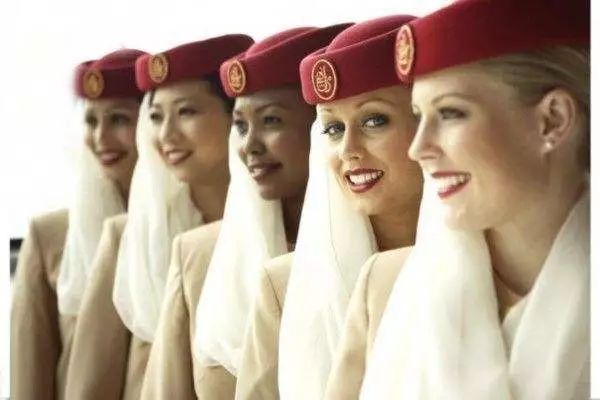 只要在INS上发想整形就有土豪排队送钱，但是仅局限于这个部位！