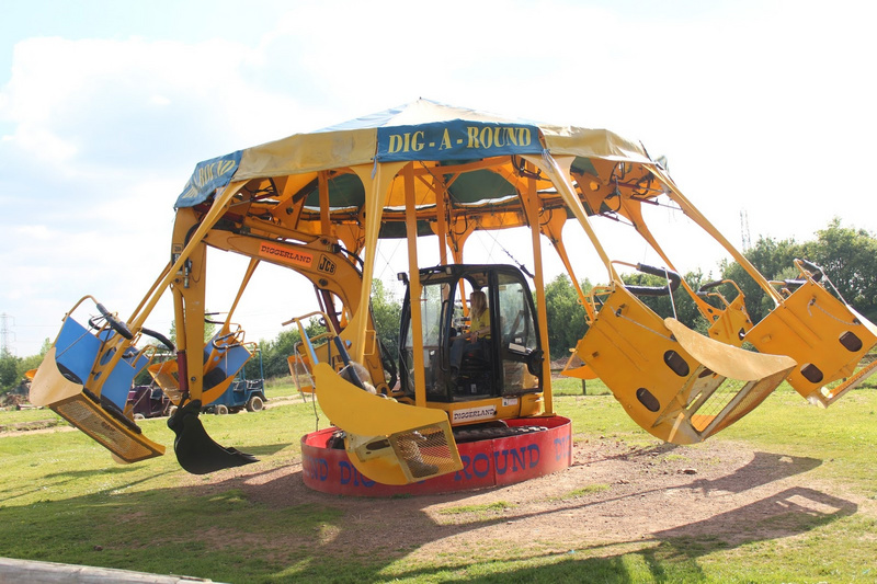 挖掘机除了卖还能怎么赚钱？Diggerland的做法是开主题乐园