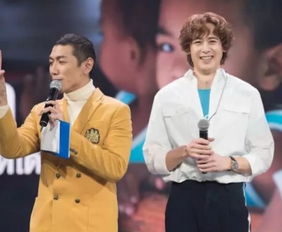 秀智提前中年发福？不过脸肿了一大圈还是比不上这位胖到脱相了···